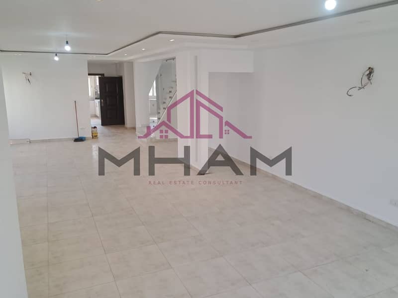 12 photo_5771896641341295485_y. jpg