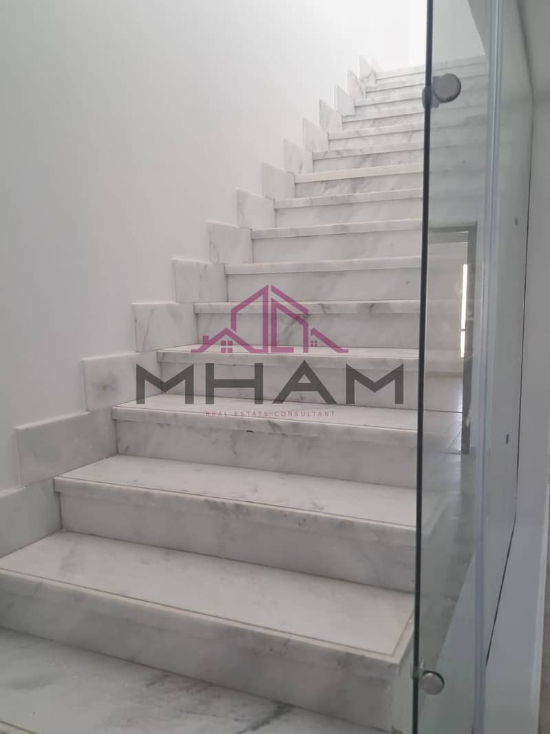 13 photo_5771896641341295486_y. jpg