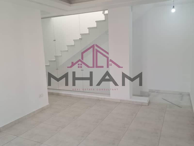 22 photo_5771896641341295496_y. jpg