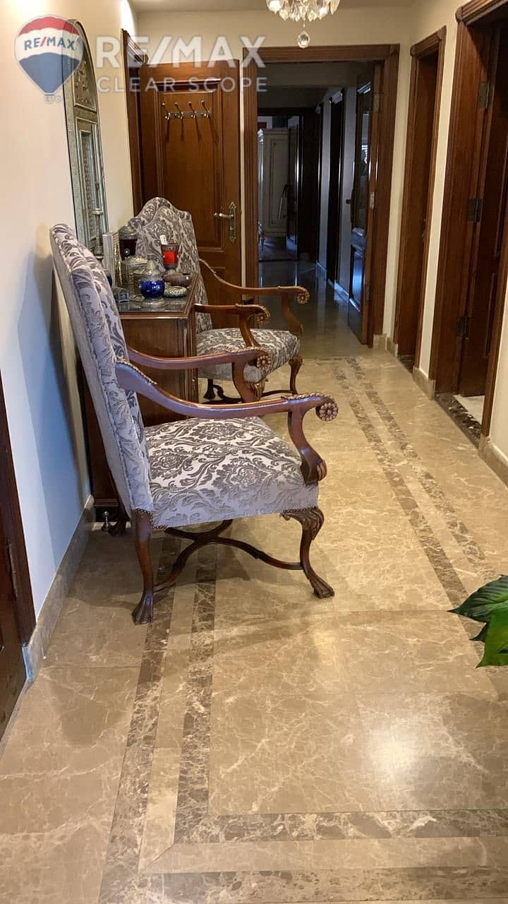 15 361f9478-a15f-40a7-8ae8-60348a723cb7. jpg