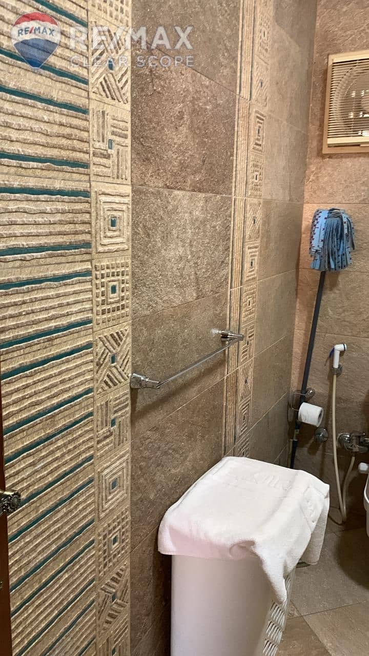 22 e45c7eac-b994-4c45-8f99-2dda1966b56c. jpg