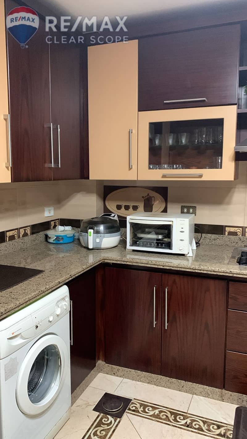 23 ece7650a-7cd6-4dad-bcdf-31833d823869. jpg