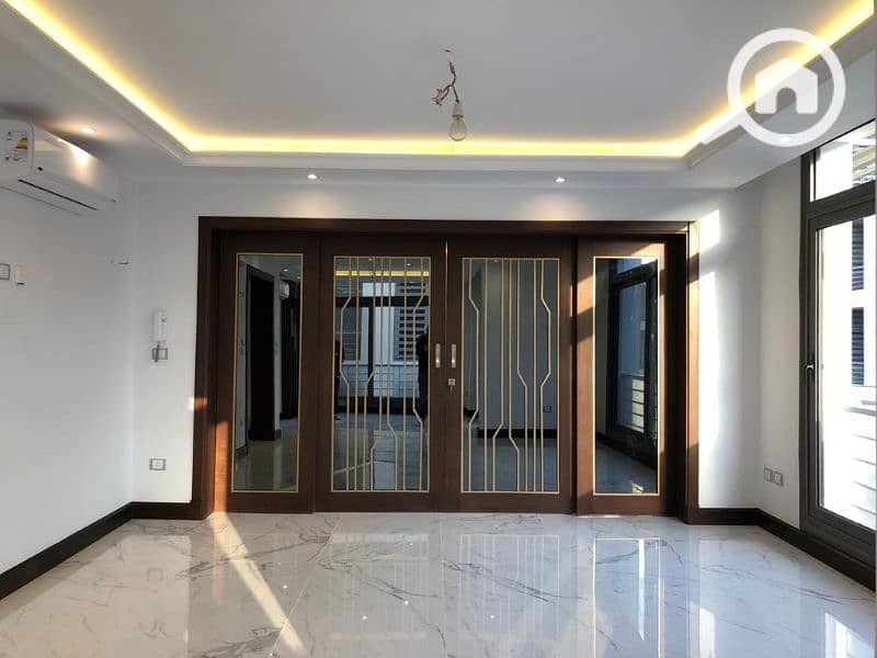 2 725f8375-4629-4795-99c4-b9e1a75c9d7b. jfif. jpg