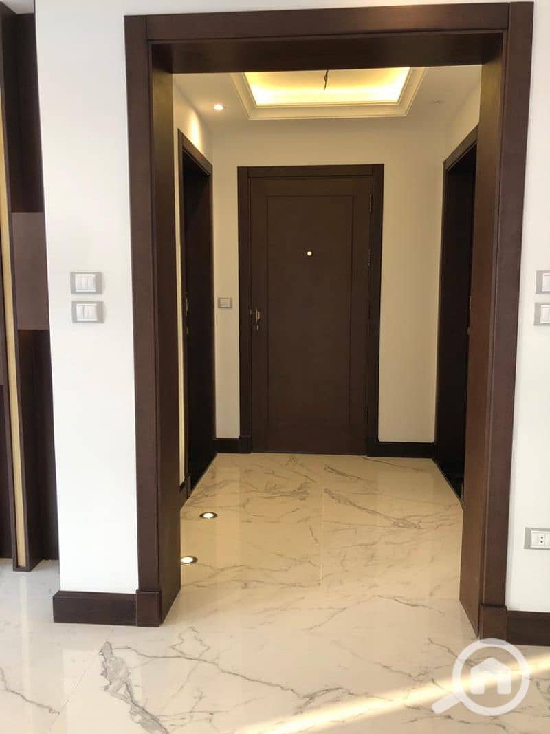 17 75597775-7b0b-44c6-8ef8-b09a9735927b. jfif. jpg