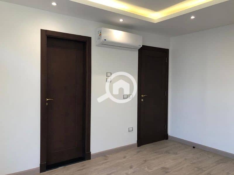 25 f73ec9fa-0fb6-48ec-9b72-fecaf61addfd. jfif. jpg