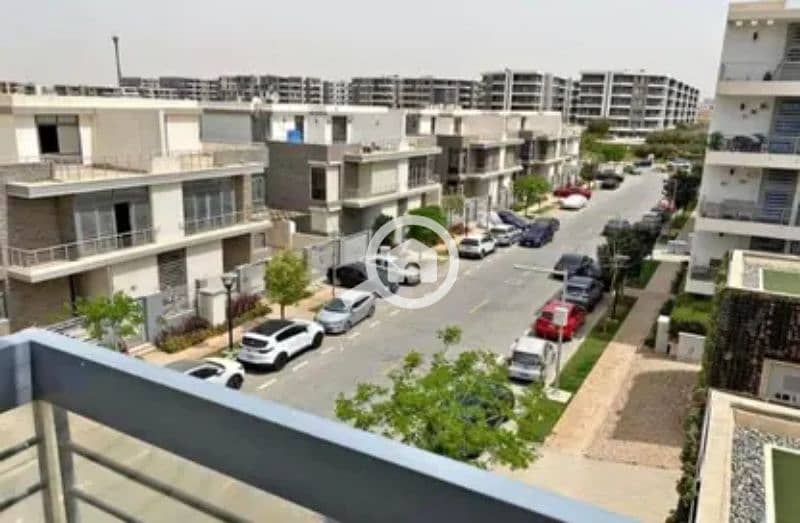 3 7831150-c4c88o. jpg