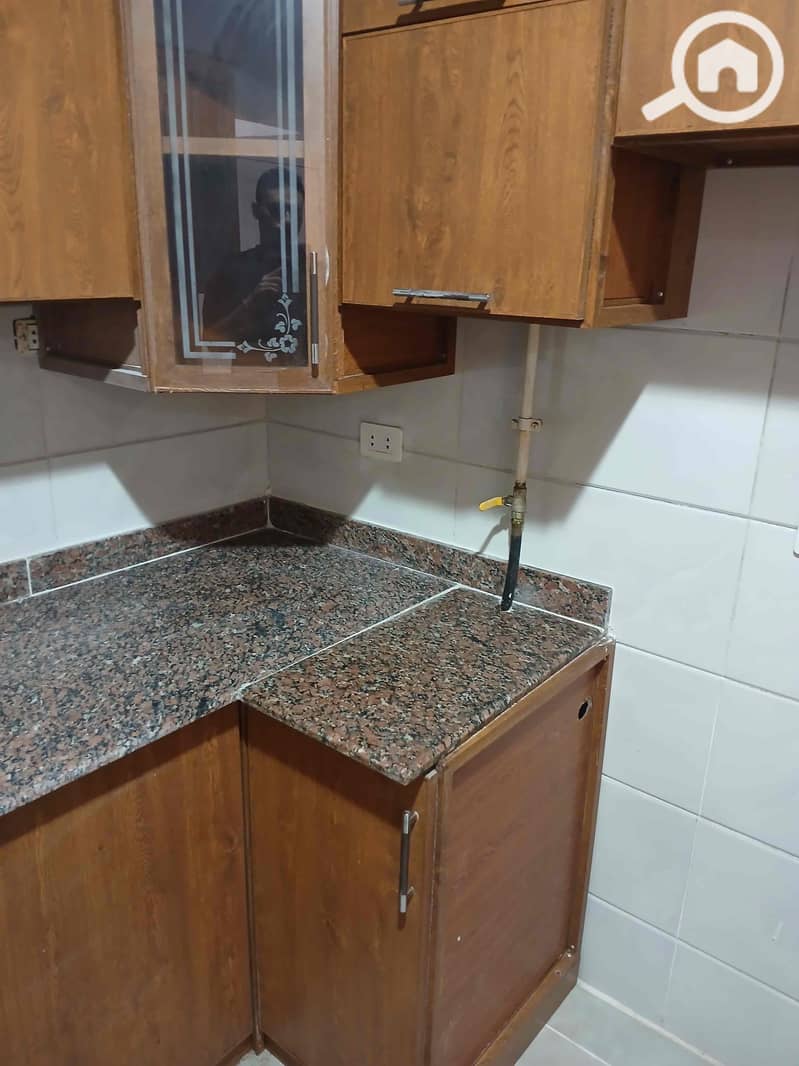 8 14579529-3c60-40e9-83ab-d8b9991272dd. jpg