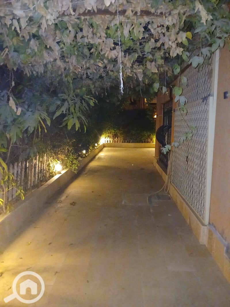 10 59a56ee8-bc0f-4f86-9ca9-aad6d01da7e9. jpg