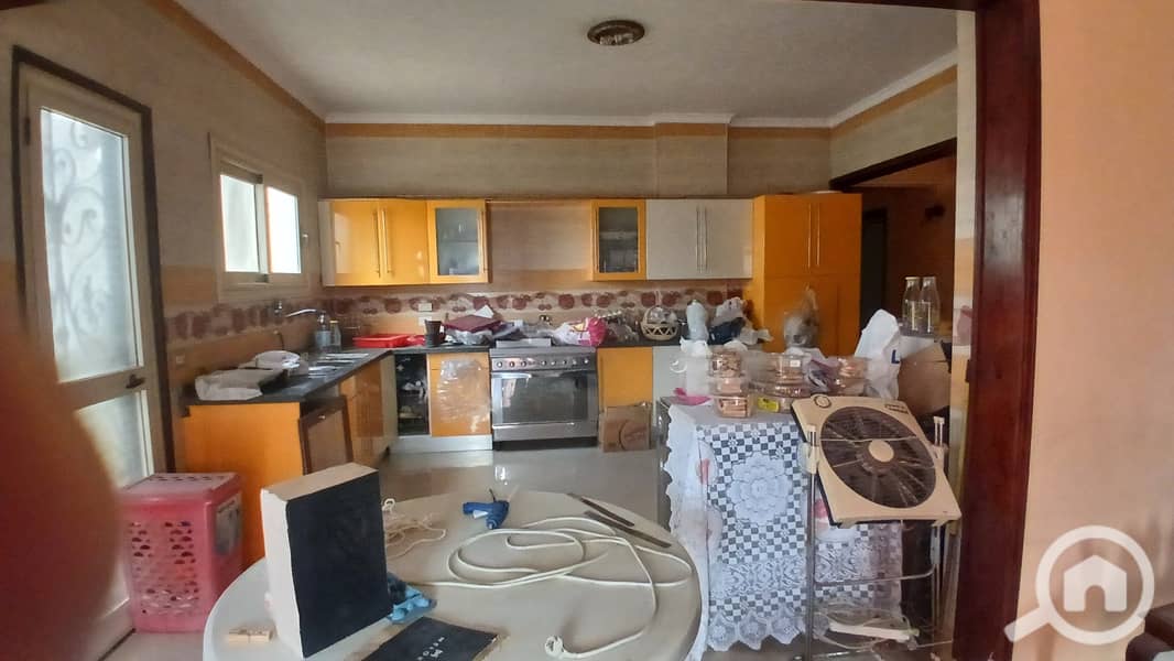 2 20251011_152026. jpg