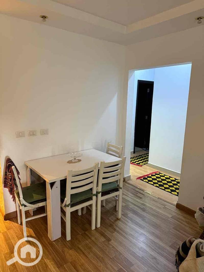 9 db9c645e-34c1-4df0-847e-96ae89a4e02e. jpg