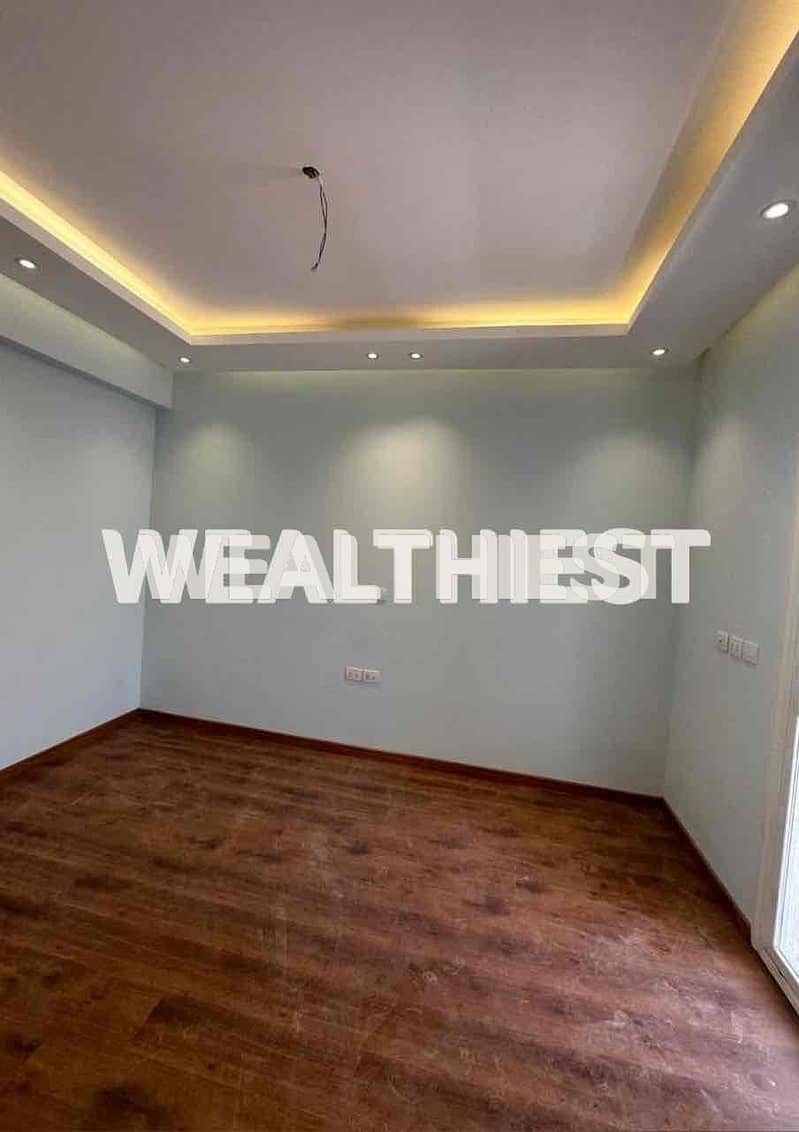 10 36a8f5a7-0c0f-44fb-9aaf-3541e2917b0c. jpg