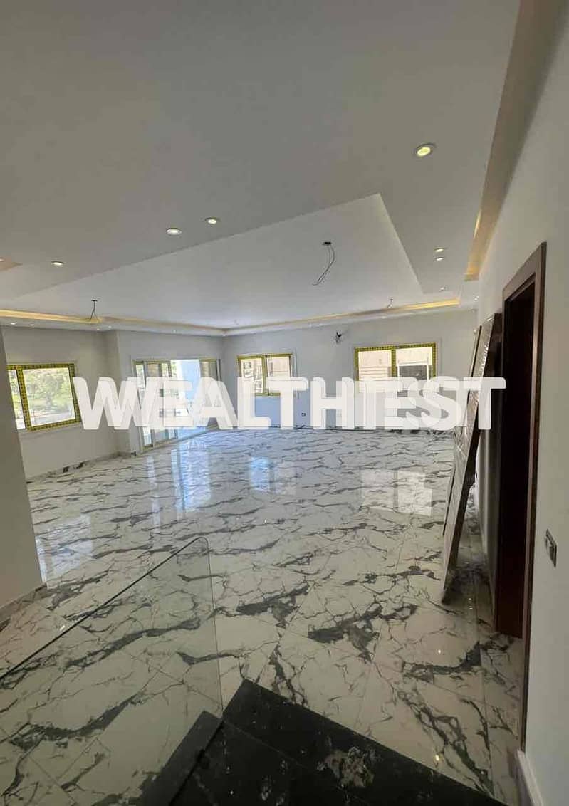 24 d8efa826-c94e-4ced-9889-56da5e5c8dcc. jpg