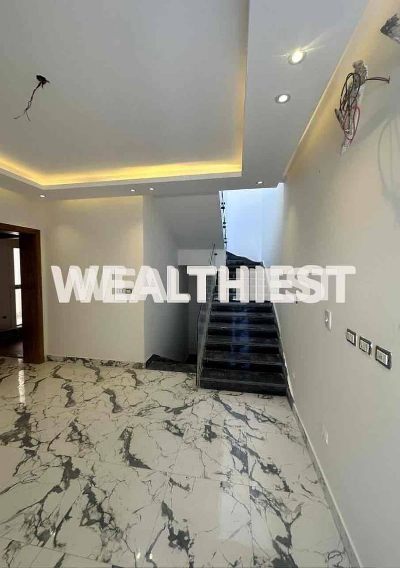 27 b534d03b-5864-473a-9bf0-542516412d66. jpg