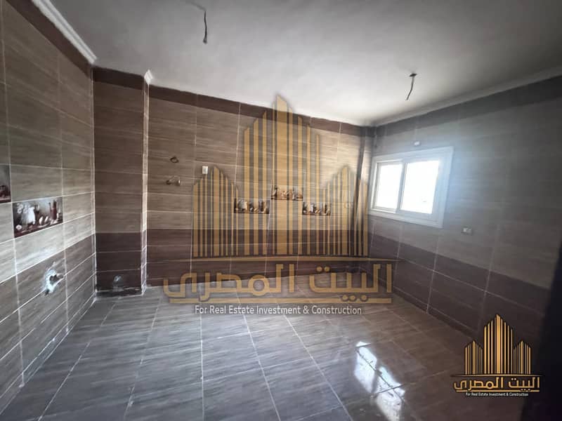 2 10dcc836-ad23-484f-a576-506edbebf0fc. jpeg