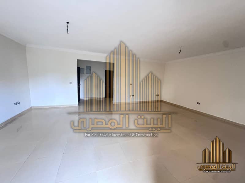 4 69e3187f-c601-4263-9bde-bcc4977421bf. jpeg