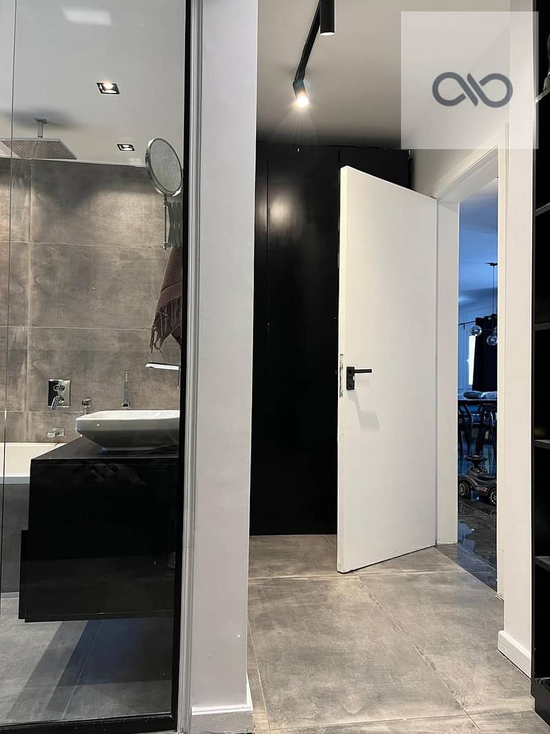 27 WhatsApp Image 2025-10-28 at 1.42. 45 PM. jpeg