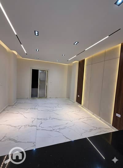 شقة 3 غرف نوم للبيع في 6 أكتوبر، الجيزة - 7c54ba14-c752-4592-95e5-fd9eddcc4b93. jpg