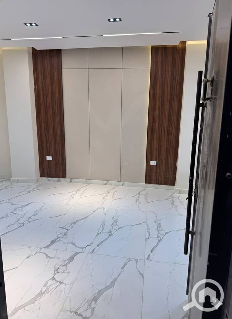 7 36979db5-dfcc-4987-961d-9559b102fc17. jpg