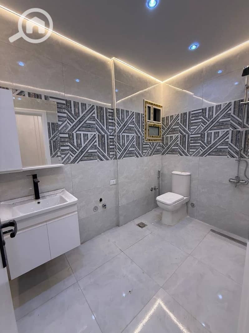 10 6bc15bc8-47ff-4e2f-9361-8b3d9e90ba5f. jpg