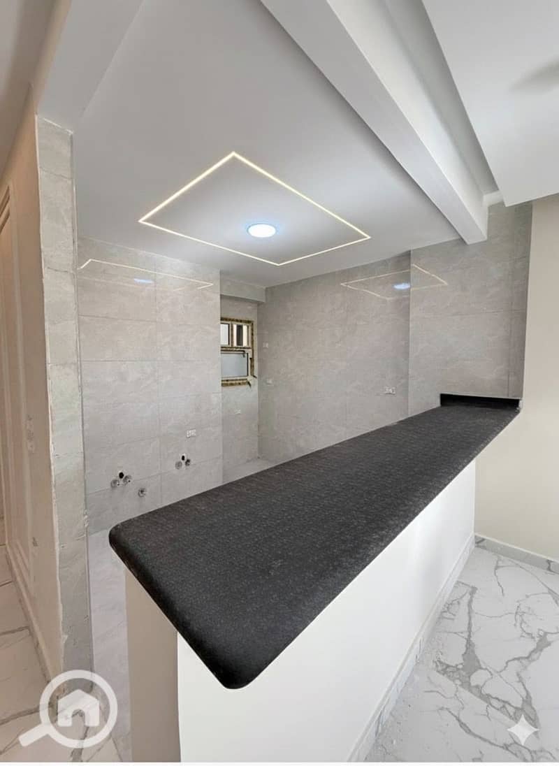 16 dcce9afa-b945-44b3-932a-23174cb70880. jpg