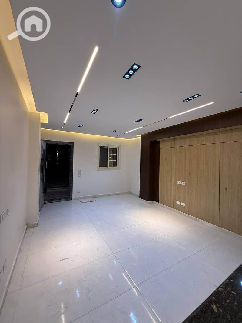 b7df6da8-c29d-4345-8ad5-140513aabd3e. jpg b7df6da8-c29d-4345-8ad5-140513aabd3e. jpg