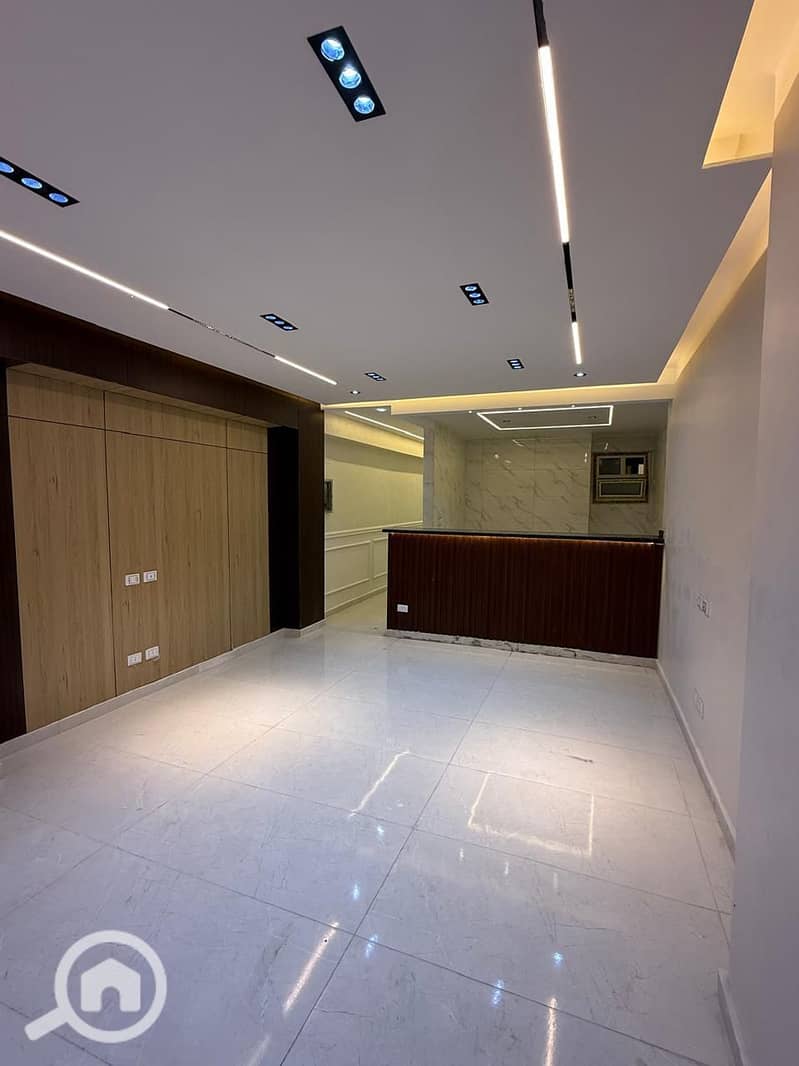 9 82223a5a-7df4-48a4-8694-1cabe5f84c67. jpg