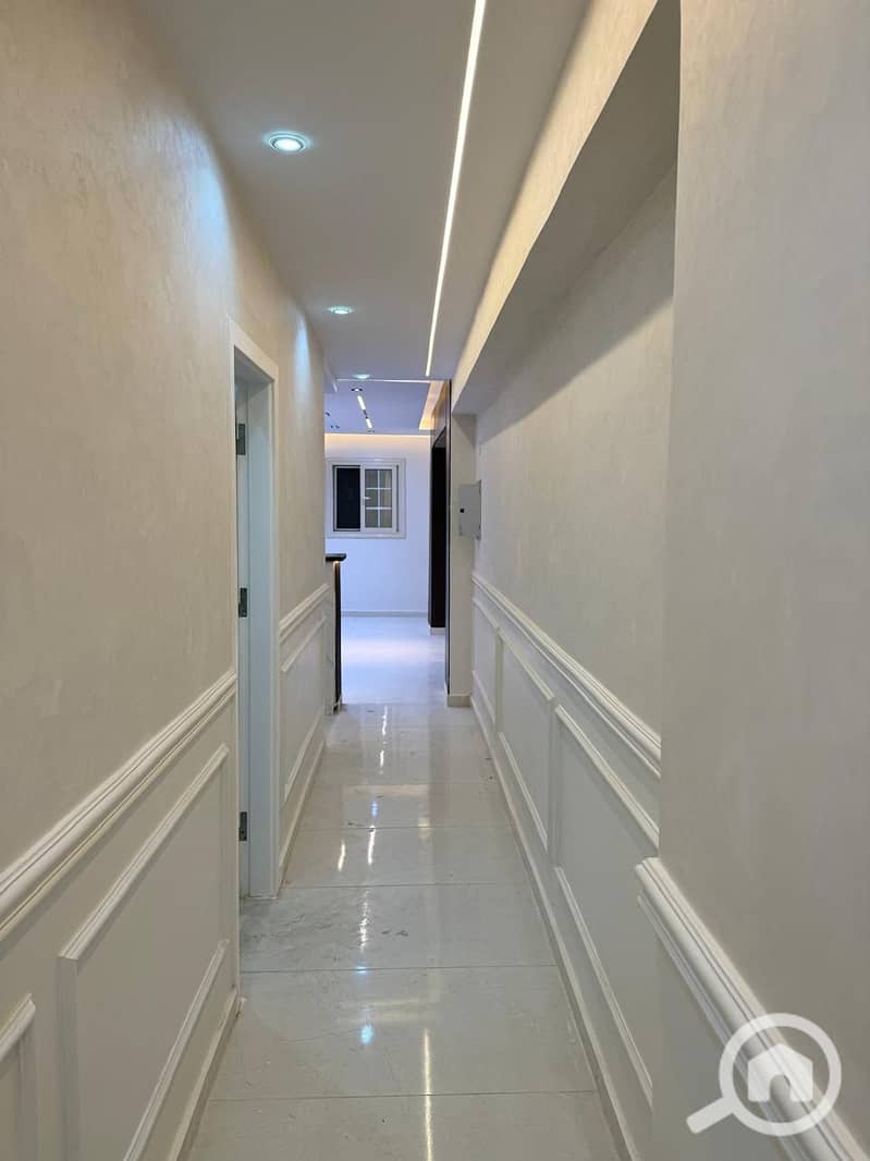 12 c64db07b-4bba-42be-b187-8f45103ec57d (1). jpg