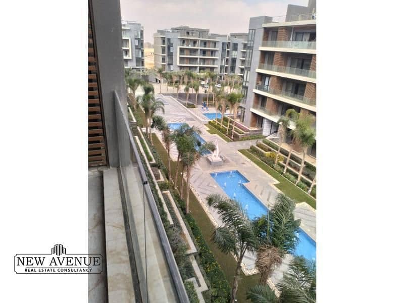 2 b1a43578-674e-4c8d-b50e-80cca98af0df. png