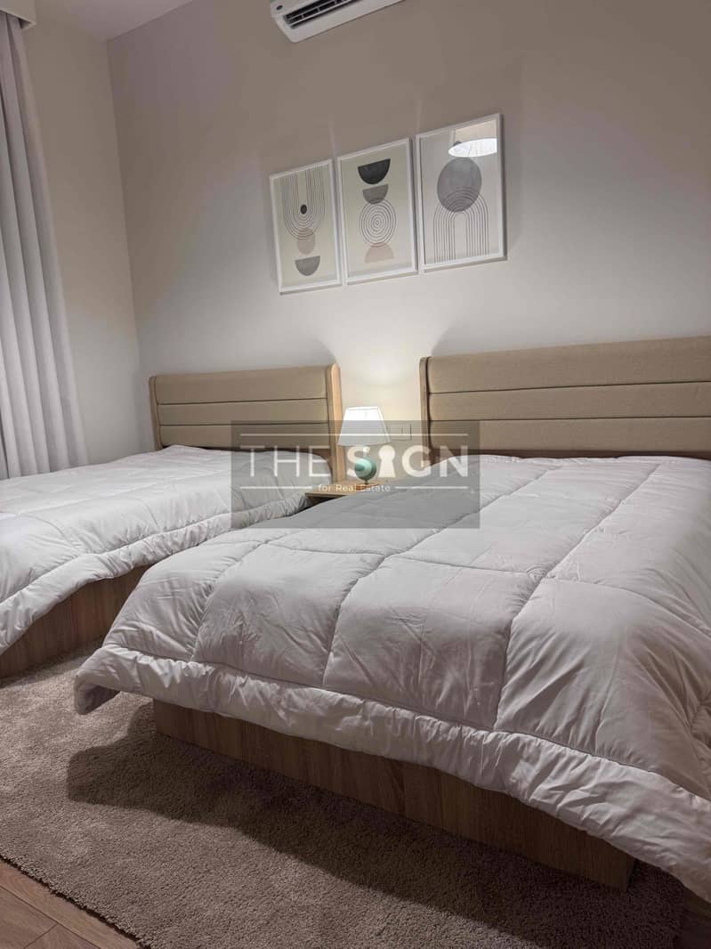 4 5011bc8c-ee2c-47e9-a0c7-55bd9bb63c89. jpg