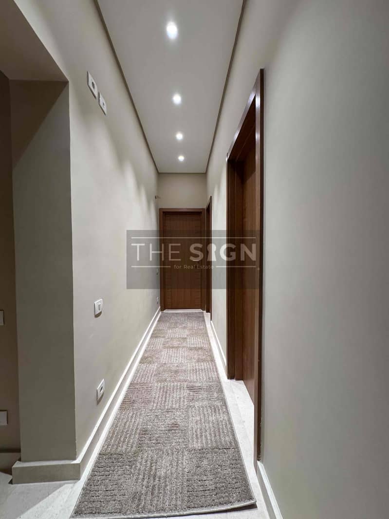 9 176fe6e4-4246-4424-be84-32427d14e803. jpg