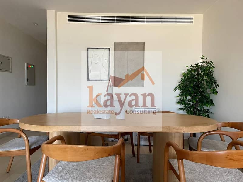 6 WhatsApp Image 2025-10-29 at 21.27. 34_d1efbba6. jpg