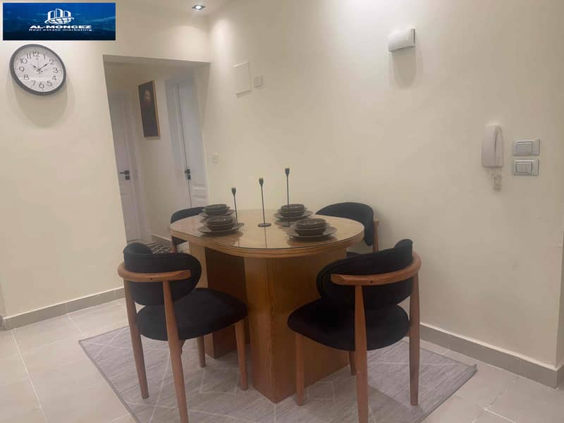 2 78c32dba-586d-4ea8-b380-3d99df1dadff. jpg