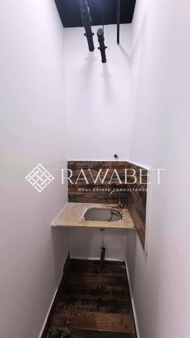 6 878C6C97-273A-4E9A-91C8-68B96B218887. jpeg