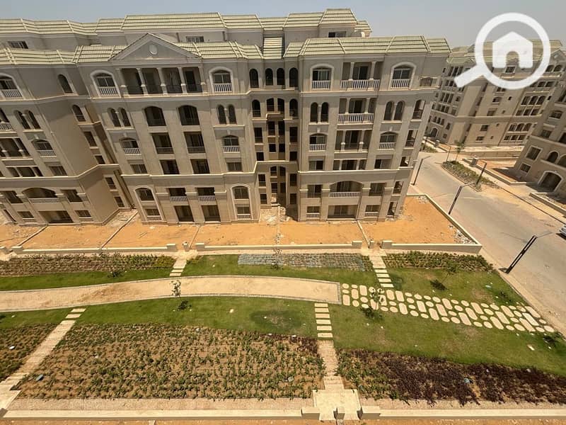 2 1a376059-a5c0-43f9-82c4-8e41791c494a. jpg