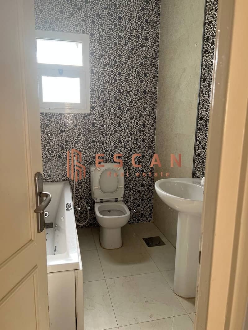 38 IMG-20251030-WA0254. jpg