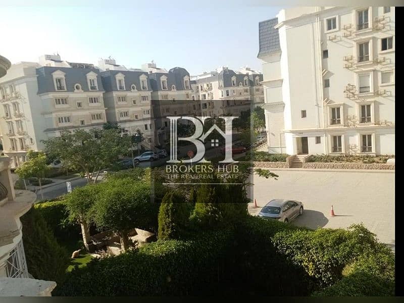 11 e900f4ff-07d5-4f33-bd4a-ea0c2a2561a1. jpg