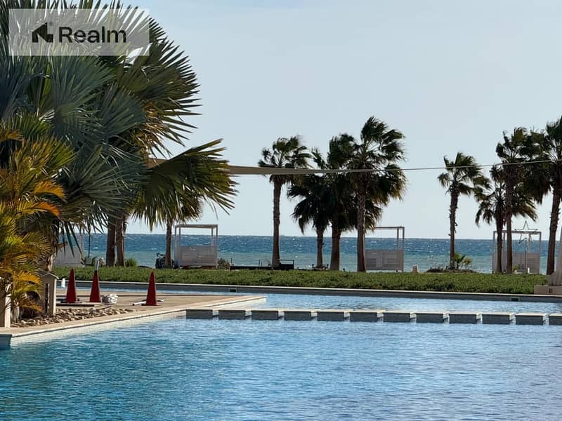 6 0949cce3-c3c5-402c-82c8-8ffee5002dde. jpg