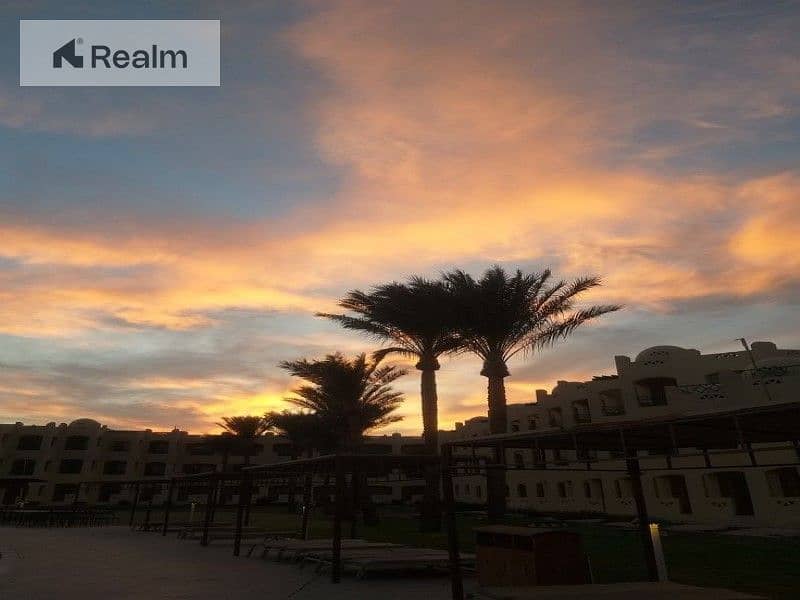 2 d682c508-b0ea-47da-b79a-05074a5e3d0b. jpg