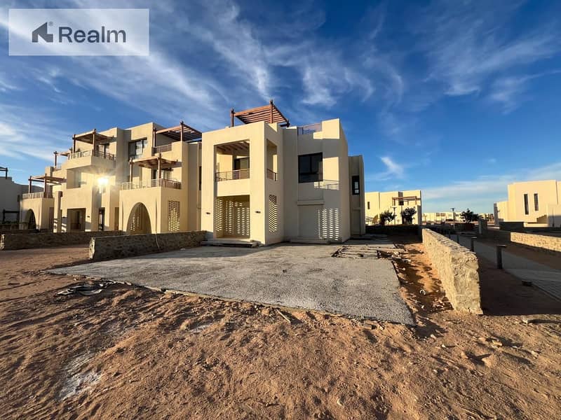 2 64a99653-c0c9-4b94-92c1-16b6975d4c12. jpg