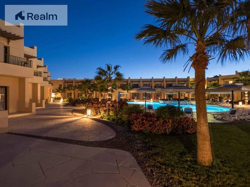 4 35165bfc-3a8b-4057-aa17-f05097e9aa90. jpg