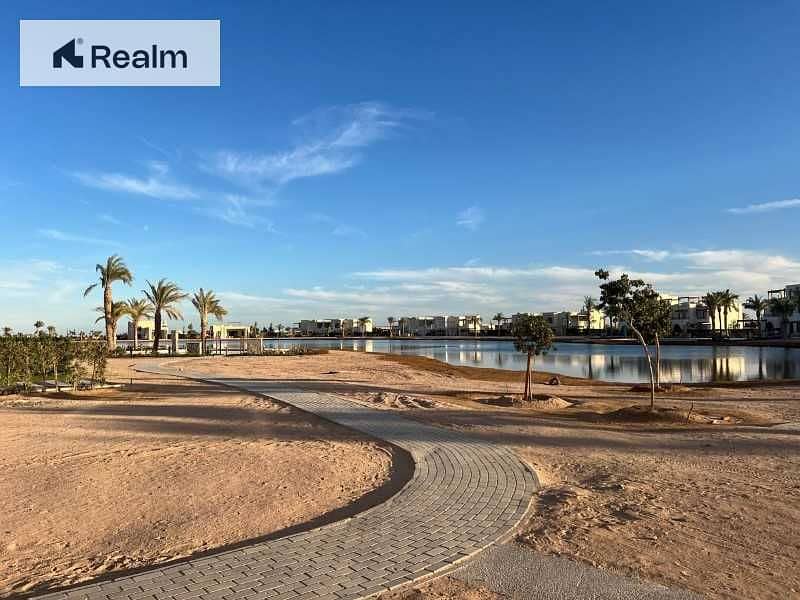 9 1C2ZN83QC7EJtVXI8ai5Fdo9TtgnrZGrnrsDoSTz. jpg