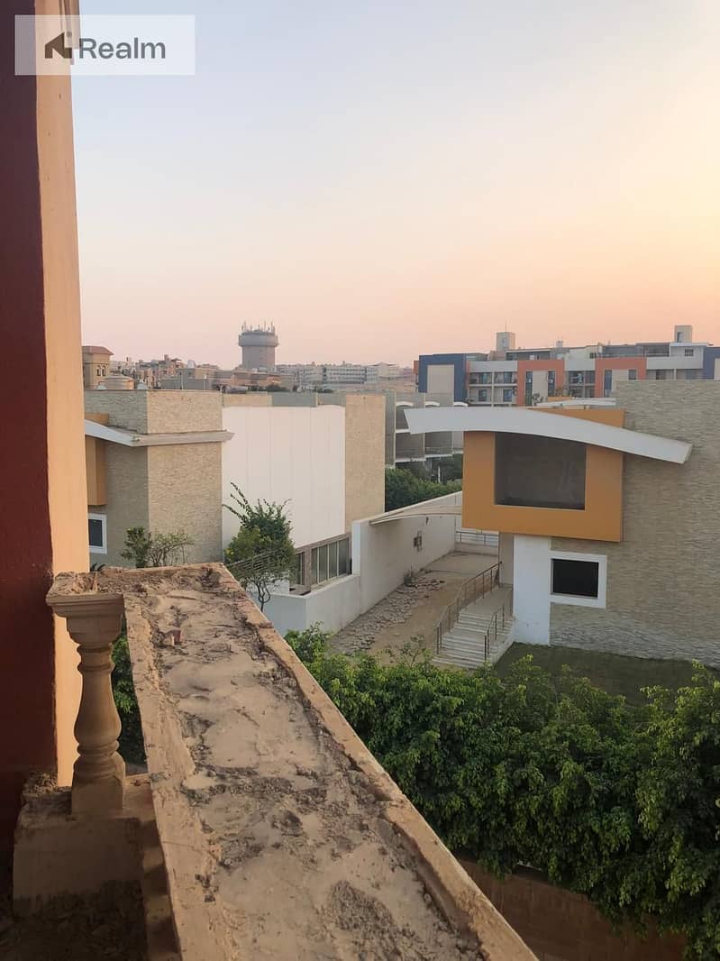 5 acae356d-2601-45fb-9b1a-a92e8d98a34c. jpg