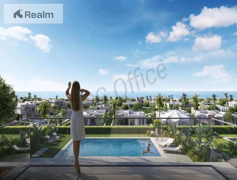 4 e5bb8dbf-98d2-4ef8-8c4d-a8b853042eb1. jpg