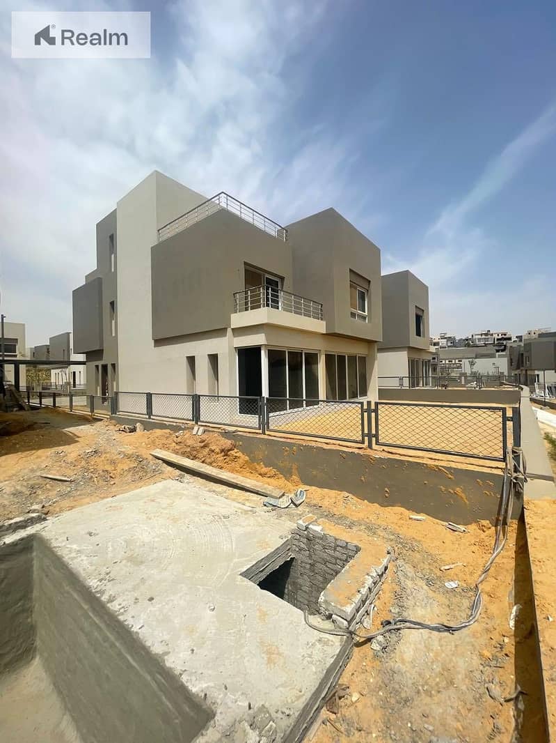 8 509304164_24197863873179372_2294950729024201573_n. jpg