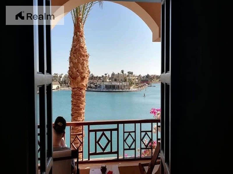 8 498636187_4087780264774772_8519208912142367463_n. jpg