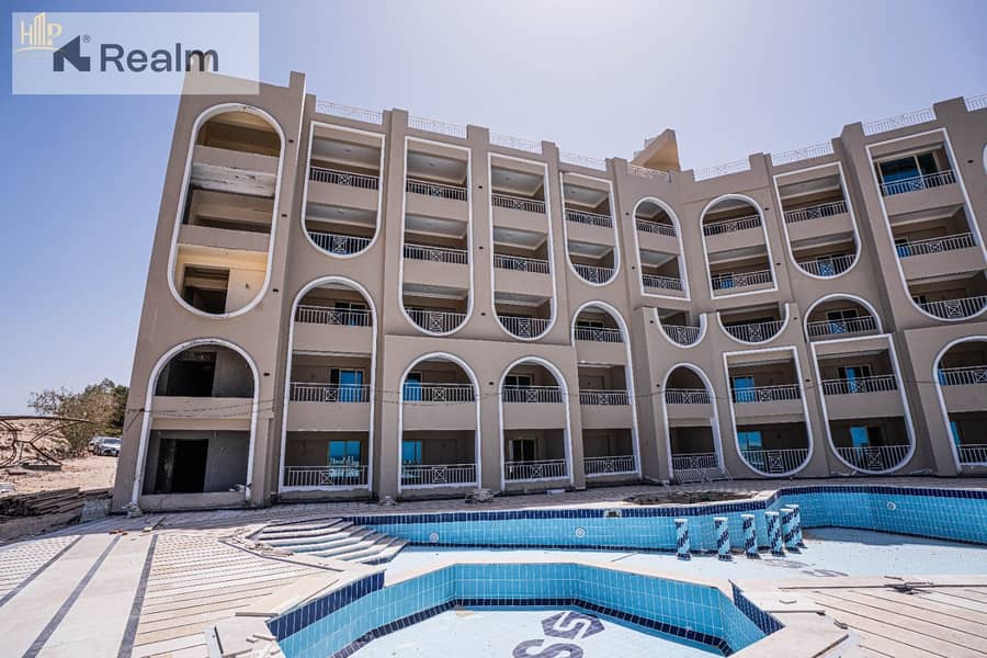 4 9d8860b8-9a46-4a49-857b-ea252af81220. jpg