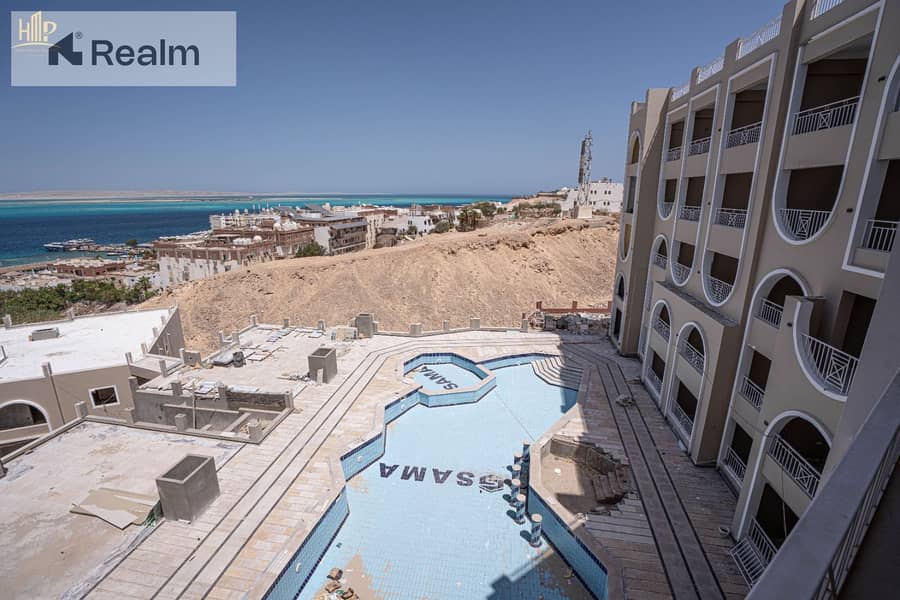 10 cc76f325-e4b8-4054-b784-4450ec35fcc9. jpg