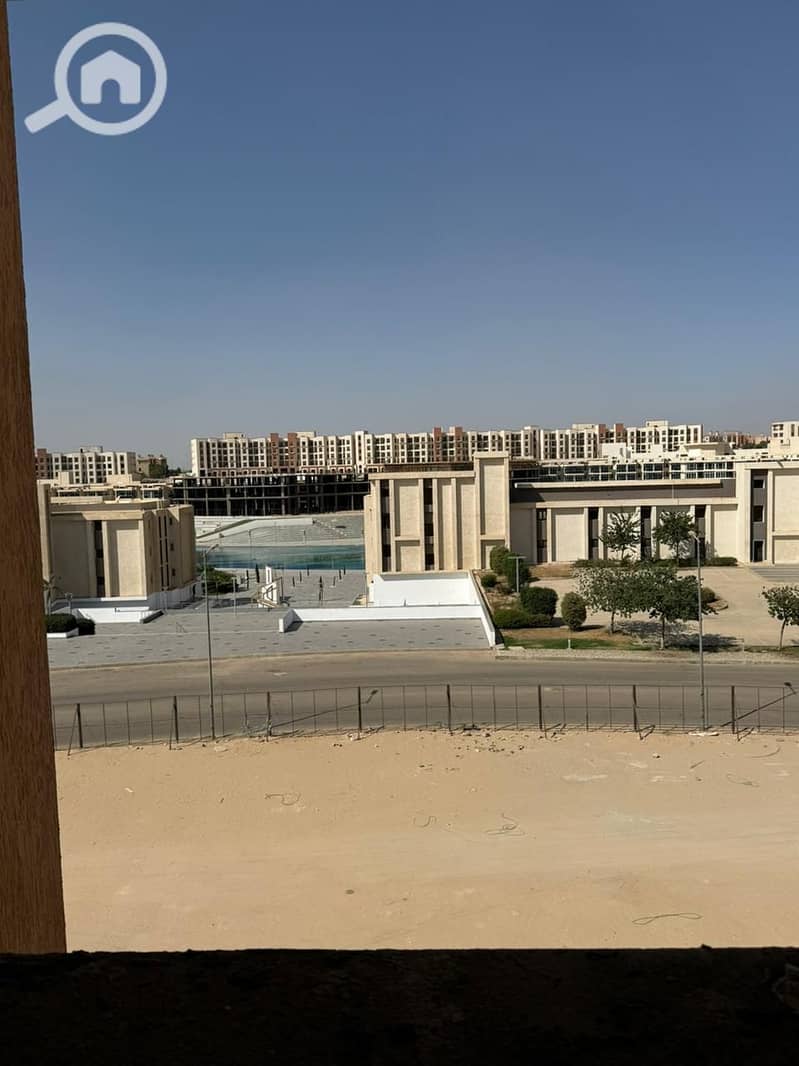 2 WhatsApp Image 2025-10-30 at 19.48. 33_51c72fba. jpg