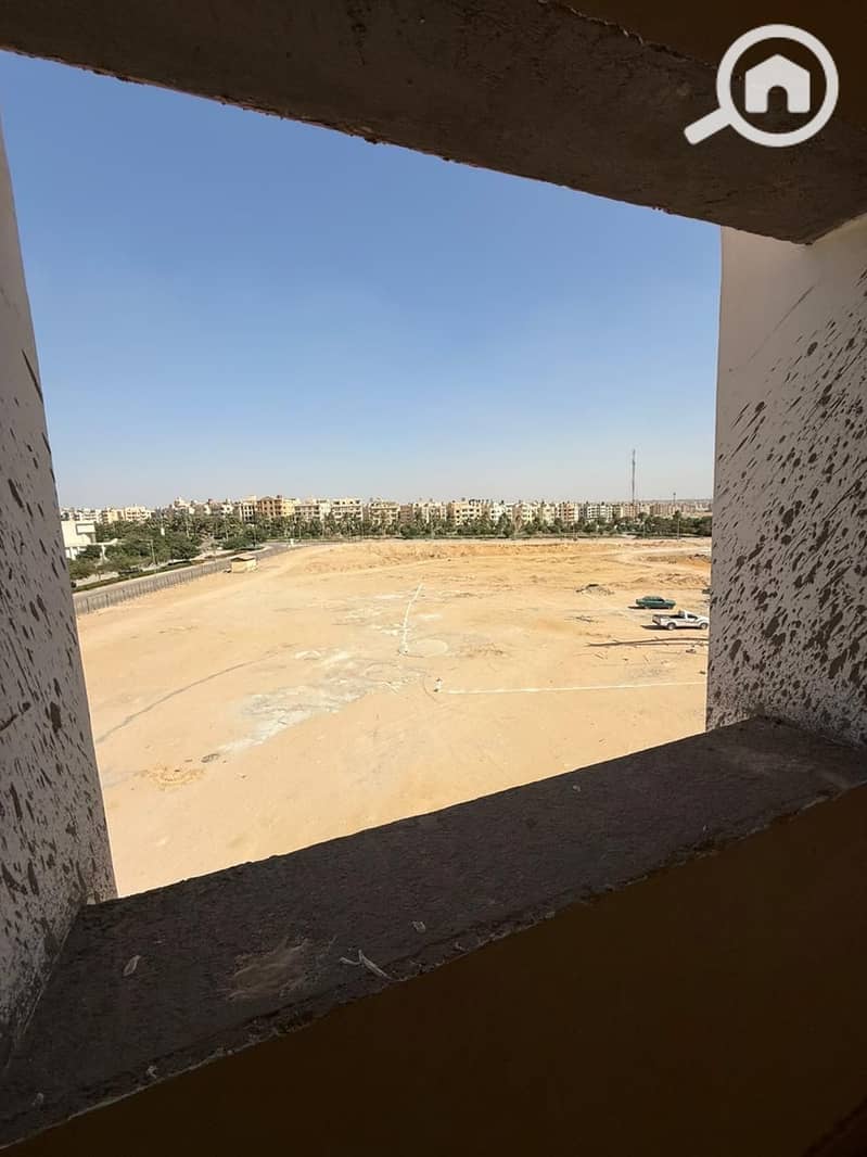 4 WhatsApp Image 2025-10-30 at 19.48. 34_256d1226. jpg