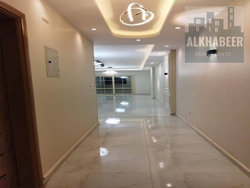 3 04b27bf8-724a-4565-84c3-bc379f27cd60. jfif. jpg